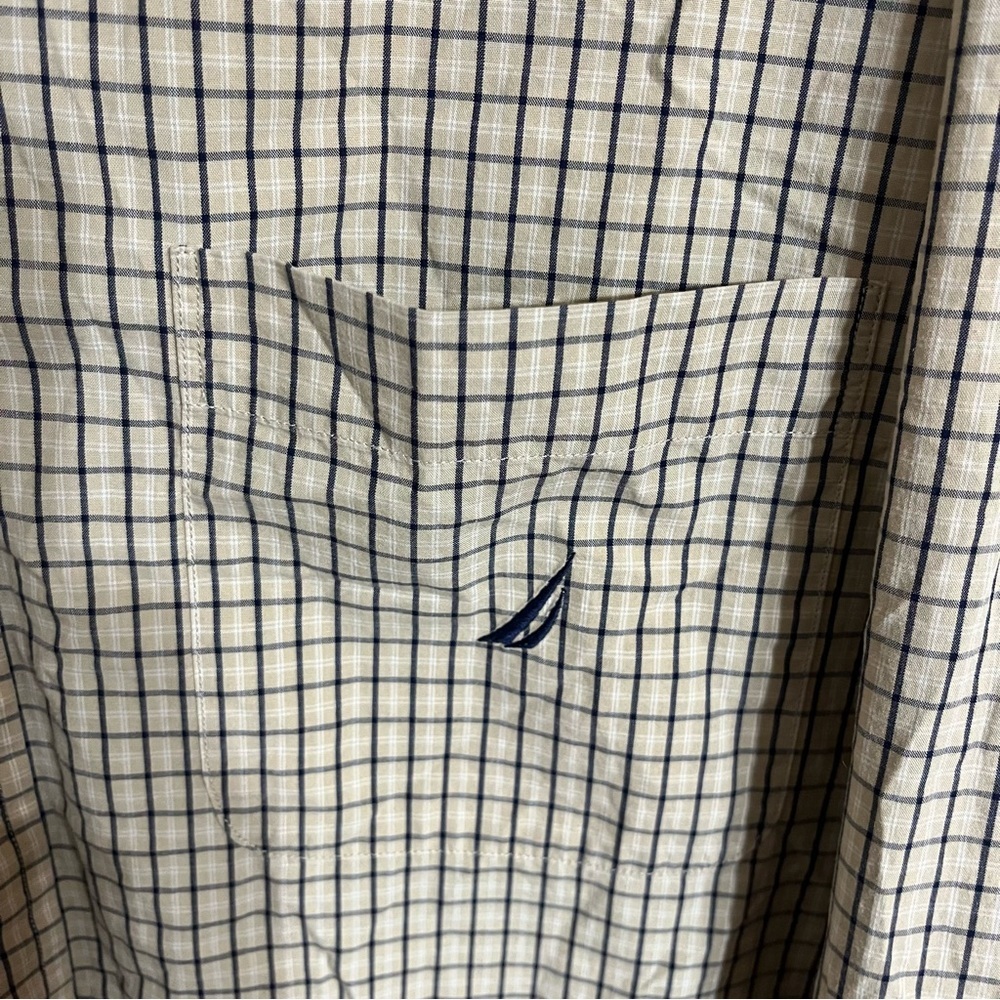 Men's Nautica Long Sleeve Button‎ Down Plaid Shirt Tan Black Size XL - Picture 3 of 6